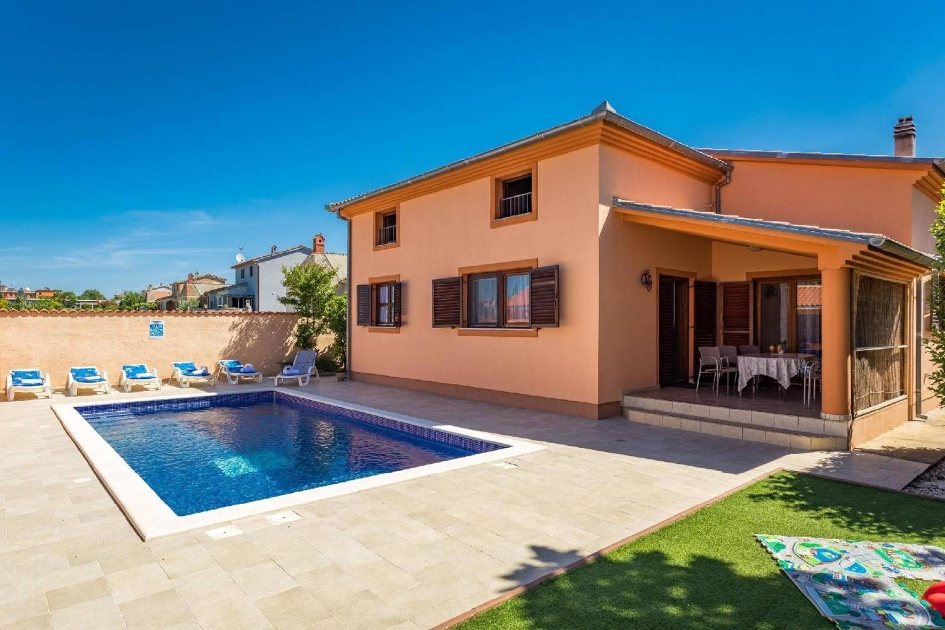 4 Schlafzimmer, 3 Badezimmer, Wohnzimmer, Voll Ausgestattete Kueche, Privater Pool, Sommerkueche, Grill, Garten Vikendica